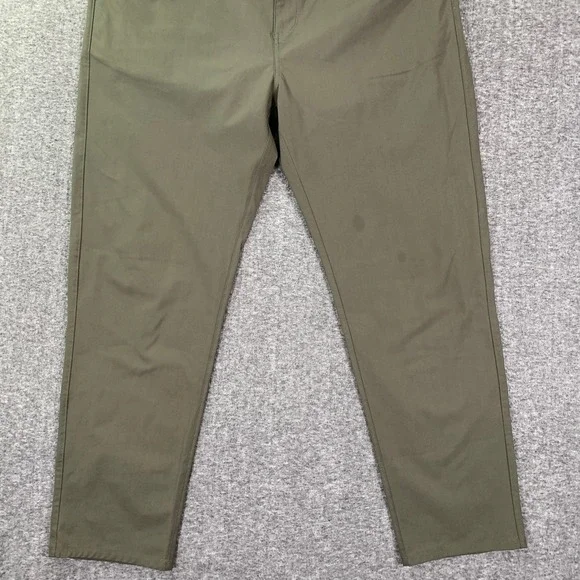 Vuori Meta Pants Men 38x29 Green Chino Trousers Performance Modern - Picture 2 of 14